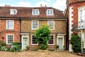 Milton Keynes listed building survey